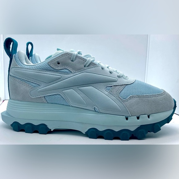 Reebok x Cardi B Leather V2 - NWT - Picture 3 of 10